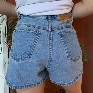 Vintage high waisted jean shorts